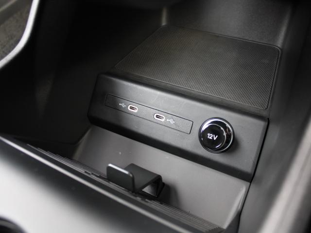 Q4スポーツバック e-トロン 40e-トロン Sライン SlineインテリアプラスP S line P 電動シート マルチカラーアンビエントライティング マトリクスLEDヘッドライト シートヒーター CARPLAY ETC ACC サイドアシスト(43枚目)