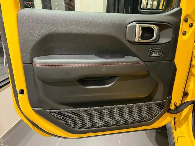 ジープ・ラングラーアンリミテッド ルビコン 弊社オーナー様下取り 認定中古車保証一年付き 4WD LEDヘッドライト LEDテールランプ 純正ナビ ETC バックカメラ アップルカープレイ アンドロイドオート アダプティブクルーズコントロール(23枚目)