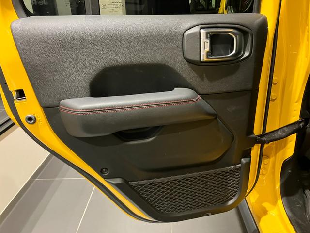 ジープ・ラングラーアンリミテッド ルビコン 弊社オーナー様下取り 認定中古車保証一年付き 4WD LEDヘッドライト LEDテールランプ 純正ナビ ETC バックカメラ アップルカープレイ アンドロイドオート アダプティブクルーズコントロール(26枚目)