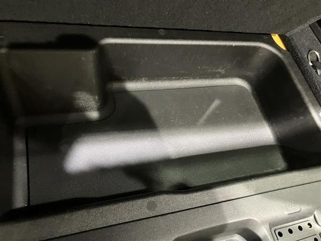 ジープ・ラングラーアンリミテッド ルビコン 弊社オーナー様下取り 認定中古車保証一年付き 4WD LEDヘッドライト LEDテールランプ 純正ナビ ETC バックカメラ アップルカープレイ アンドロイドオート アダプティブクルーズコントロール(29枚目)