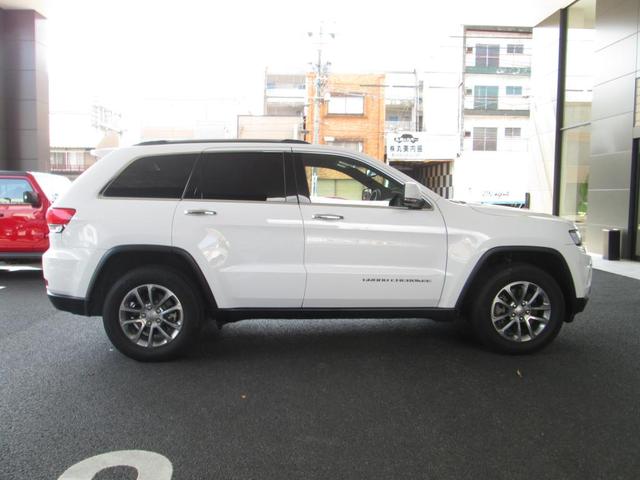 リミテッド 認定中古車保証1年付 純正8.4インチナビ(5枚目)