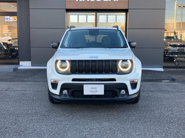 ジープ・レネゲード アルティテュード e-ハイブリッド 新車保証継承 弊社試乗車 Applecarplay/androidauto アダプティブクルーズコントロール 前面衝突警報 シートヒーター ハンドルヒーター(6枚目)