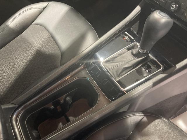 �V�t�g���o�[�����쐫�͗ǍD�ł��B