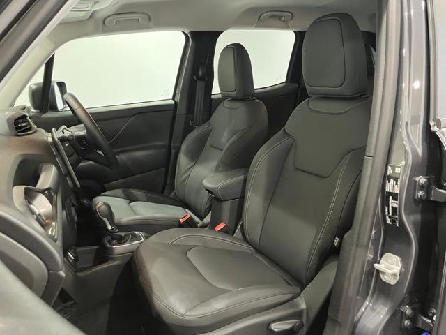 ジープ・レネゲード アルティテュード　ｅ－ハイブリッド　新車保証継承　認定中古車　サンルーフ付き　ハイブリッド車　ＬＥＤライト　レザーシート　シートヒーター　アダプティブクルーズコントロール　パワーシート（22枚目）