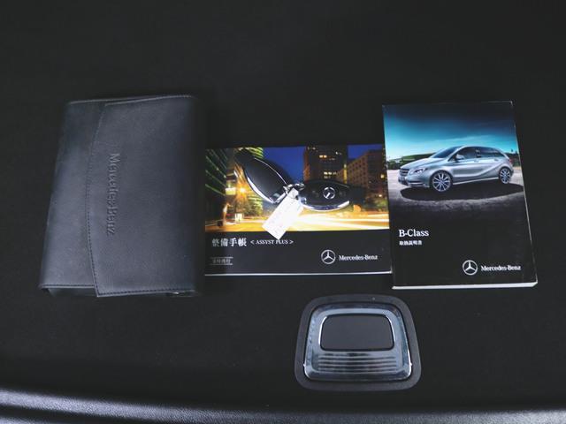 B180 ブルーエフィシェンシー スポーツ 1ヶ月保証 コンビ トランクスルー フロアマット HDDナビ マルチ CD ミュージックサーバー 音楽プレーヤー接続 Bluetooth接続 フルセグ DVD再生 ETC キセノン(30枚目)