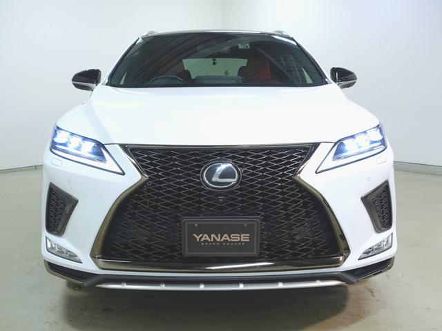 ＲＸ ＲＸ３００　Ｆスポーツ　シートヒーター　シートエアコン　パワーシート　トランクスルー　フロアマット　ナビ　ＣＤ　音楽プレーヤー接続　Ｂｌｕｅｔｏｏｔｈ接続　ＴＶ　ＤＶＤ再生　ＥＴＣ　サンルーフ・ガラスルーフ（2枚目）