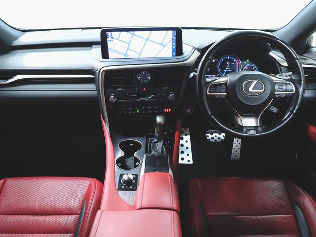 ＲＸ ＲＸ３００　Ｆスポーツ　シートヒーター　シートエアコン　パワーシート　トランクスルー　フロアマット　ナビ　ＣＤ　音楽プレーヤー接続　Ｂｌｕｅｔｏｏｔｈ接続　ＴＶ　ＤＶＤ再生　ＥＴＣ　サンルーフ・ガラスルーフ（12枚目）
