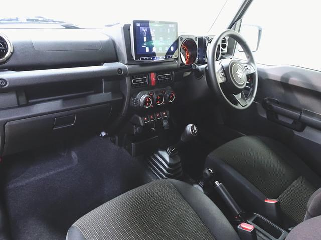ジムニー 4WD XC シートヒーター トランクスルー 音楽プレーヤー接続 Bluetooth接続 ETC LEDヘッドライト バックモニター 盗難防止 衝突被害軽減ブレーキ 横滑り防止装置 クルーズコントロール(11枚目)