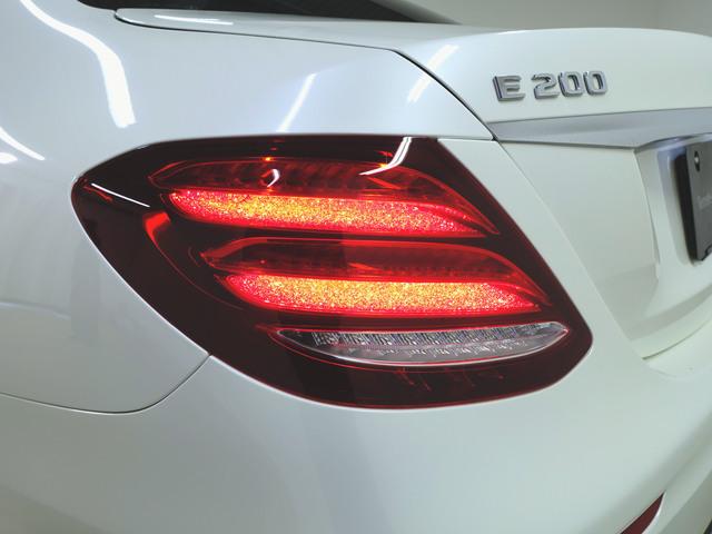 Ｅクラス Ｅ２００　アバンギャルド　ＡＭＧライン　エクスクルーシブパッケージ　シートヒーター　パワーシート　トランクスルー　フロアマット　コネクテッド機能　ナビ　音楽プレーヤー接続　Ｂｌｕｅｔｏｏｔｈ接続　ＴＶ　ＥＴＣ　ＬＥＤヘッドライト（5枚目）