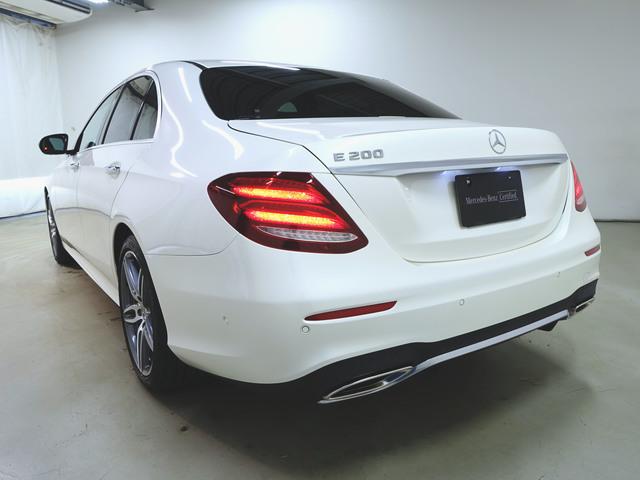 Ｅクラス Ｅ２００　アバンギャルド　ＡＭＧライン　エクスクルーシブパッケージ　シートヒーター　パワーシート　トランクスルー　フロアマット　コネクテッド機能　ナビ　音楽プレーヤー接続　Ｂｌｕｅｔｏｏｔｈ接続　ＴＶ　ＥＴＣ　ＬＥＤヘッドライト（6枚目）