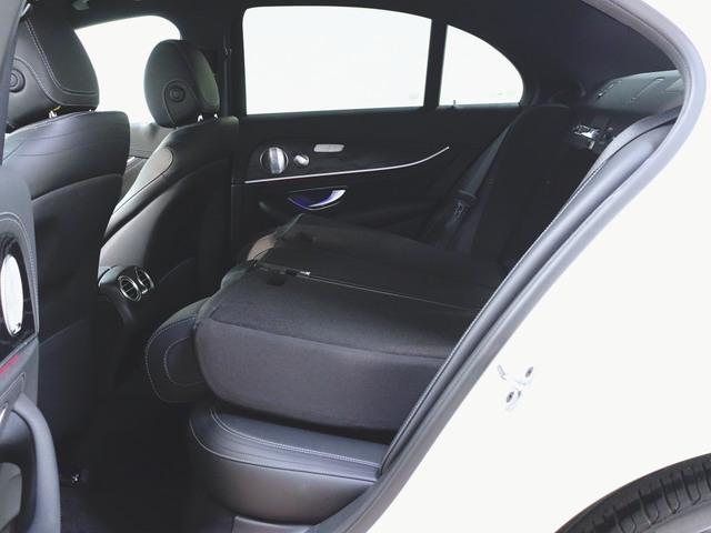 Ｅクラス Ｅ２００　アバンギャルド　ＡＭＧライン　エクスクルーシブパッケージ　シートヒーター　パワーシート　トランクスルー　フロアマット　コネクテッド機能　ナビ　音楽プレーヤー接続　Ｂｌｕｅｔｏｏｔｈ接続　ＴＶ　ＥＴＣ　ＬＥＤヘッドライト（32枚目）