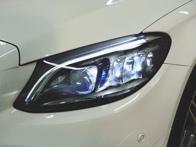 Ｃクラス Ｃ２００　ローレウスエディション　スポーツプラスパッケージ　シートヒーター　パワーシート　トランクスルー　フロアマット　コネクテッド機能　ナビ　音楽プレーヤー接続　Ｂｌｕｅｔｏｏｔｈ接続　ＴＶ　ＥＴＣ　ＬＥＤヘッドライト（3枚目）