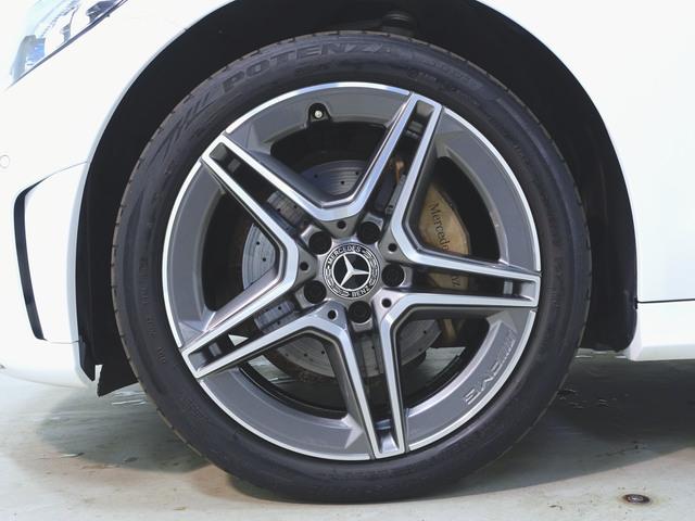 Ｃクラス Ｃ２００　ローレウスエディション　スポーツプラスパッケージ　シートヒーター　パワーシート　トランクスルー　フロアマット　コネクテッド機能　ナビ　音楽プレーヤー接続　Ｂｌｕｅｔｏｏｔｈ接続　ＴＶ　ＥＴＣ　ＬＥＤヘッドライト（35枚目）