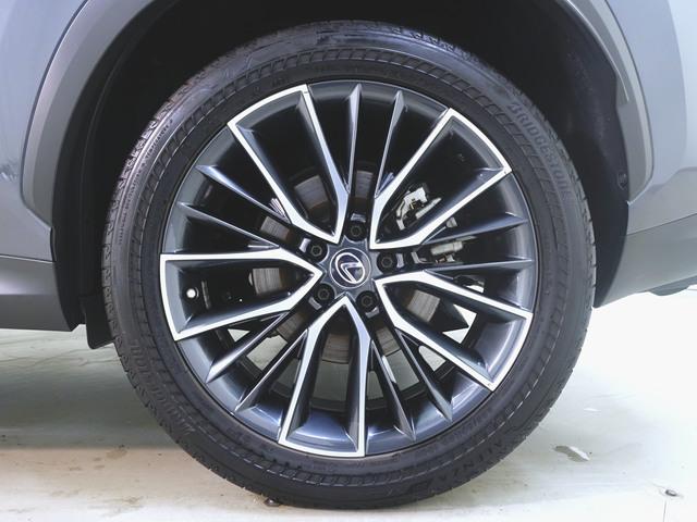 NX NX350h バージョンL シートヒーター シートエアコン パワーシート トランクスルー フロアマット ナビ CD 音楽プレーヤー接続 Bluetooth接続 TV DVD再生 ETC LEDヘッドライト 電動リアゲート(33枚目)