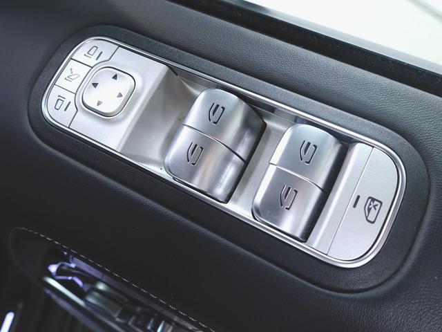 Gクラス G63 AMGレザーエクスクルーシブパッケージ AMGカーボンファイバーインテリアトリム シートヒーター シートエアコン パワーシート トランクスルー フロアマット コネクテッド機能 ナビ 音楽プレーヤー接続 Bluetooth接続 TV ETC(21枚目)