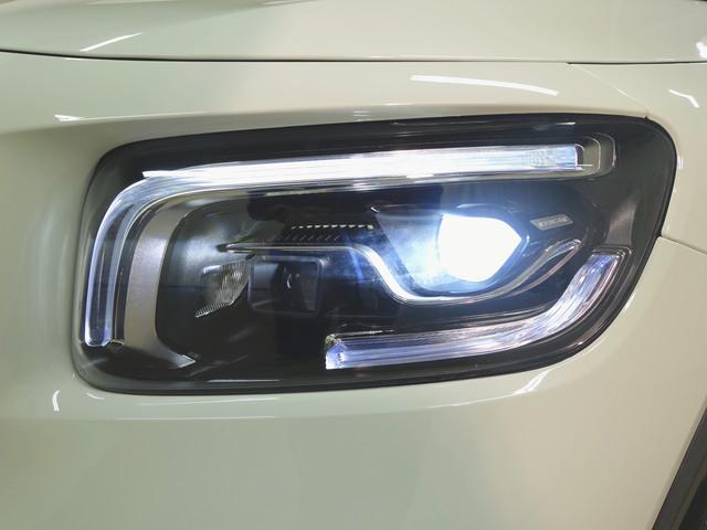 GLB GLB200 d AMGライン ナビゲーションパッケージ シートヒーター パワーシート 3列シート トランクスルー フロアマット コネクテッド機能 ナビ 音楽プレーヤー接続 Bluetooth接続 TV ETC LEDヘッドライト(3枚目)