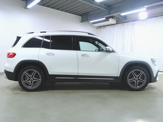 GLB GLB200 d AMGライン ナビゲーションパッケージ シートヒーター パワーシート 3列シート トランクスルー フロアマット コネクテッド機能 ナビ 音楽プレーヤー接続 Bluetooth接続 TV ETC LEDヘッドライト(8枚目)