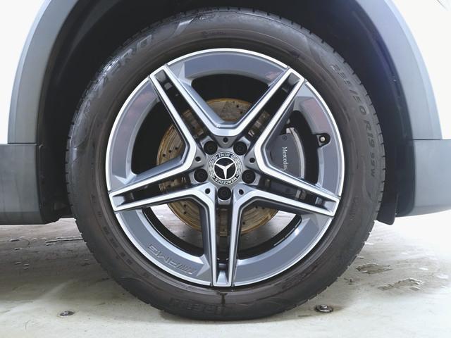 GLB GLB200 d AMGライン ナビゲーションパッケージ シートヒーター パワーシート 3列シート トランクスルー フロアマット コネクテッド機能 ナビ 音楽プレーヤー接続 Bluetooth接続 TV ETC LEDヘッドライト(34枚目)