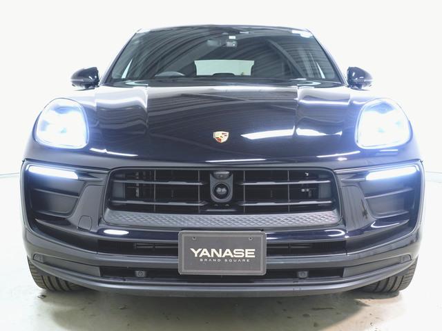 マカン マカン ベースグレード シートヒーター パワーシート トランクスルー フロアマット ナビ 音楽プレーヤー接続 Bluetooth接続 ETC LEDヘッドライト 電動リアゲート 全周囲カメラ フロントカメラ サイドカメラ(2枚目)