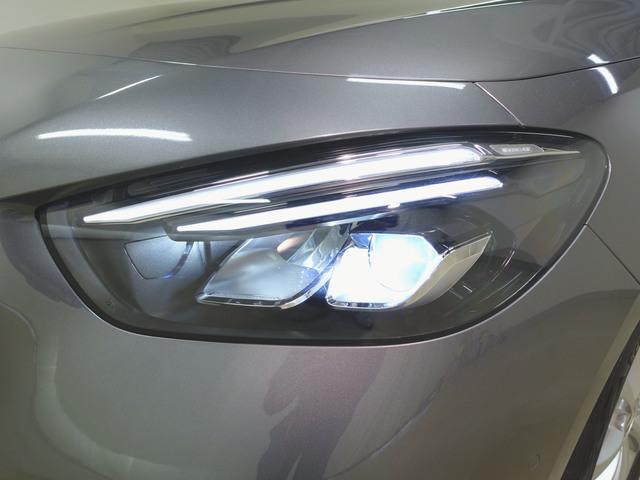 Bクラス B200 d アドバンスドサウンドシステム レザーエクスクルーシブパッケージ シートヒーター パワーシート トランクスルー フロアマット コネクテッド機能 ナビ 音楽プレーヤー接続 Bluetooth接続 ETC サンルーフ・ガラスルーフ(3枚目)