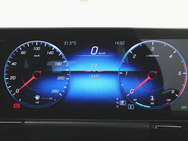 Bクラス B200 d アドバンスドサウンドシステム レザーエクスクルーシブパッケージ シートヒーター パワーシート トランクスルー フロアマット コネクテッド機能 ナビ 音楽プレーヤー接続 Bluetooth接続 ETC サンルーフ・ガラスルーフ(14枚目)