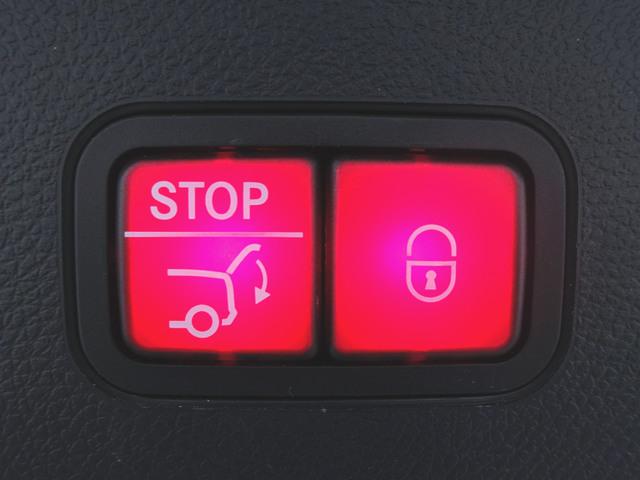 GLC GLC220 d 4マチック AMGライン シートヒーター パワーシート トランクスルー フロアマット コネクテッド機能 ナビ 音楽プレーヤー接続 Bluetooth接続 TV ETC サンルーフ・ガラスルーフ LEDヘッドライト(28枚目)