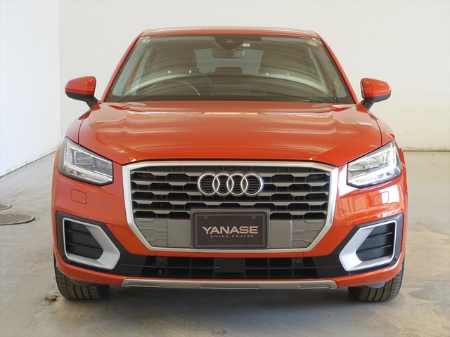 Ｑ２ １．０　ＴＦＳＩ　スポーツ　シートヒーター　トランクスルー　フロアマット　ナビ　ＣＤ　ミュージックサーバー　音楽プレーヤー接続　Ｂｌｕｅｔｏｏｔｈ接続　ＴＶ　ＤＶＤ再生　ＥＴＣ　ＬＥＤヘッドライト　バックモニター　盗難防止（2枚目）