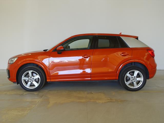 Ｑ２ １．０　ＴＦＳＩ　スポーツ　シートヒーター　トランクスルー　フロアマット　ナビ　ＣＤ　ミュージックサーバー　音楽プレーヤー接続　Ｂｌｕｅｔｏｏｔｈ接続　ＴＶ　ＤＶＤ再生　ＥＴＣ　ＬＥＤヘッドライト　バックモニター　盗難防止（5枚目）