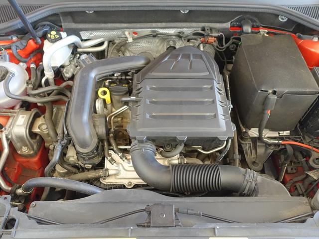 Ｑ２ １．０　ＴＦＳＩ　スポーツ　シートヒーター　トランクスルー　フロアマット　ナビ　ＣＤ　ミュージックサーバー　音楽プレーヤー接続　Ｂｌｕｅｔｏｏｔｈ接続　ＴＶ　ＤＶＤ再生　ＥＴＣ　ＬＥＤヘッドライト　バックモニター　盗難防止（9枚目）