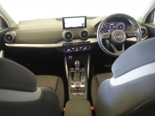 Ｑ２ １．０　ＴＦＳＩ　スポーツ　シートヒーター　トランクスルー　フロアマット　ナビ　ＣＤ　ミュージックサーバー　音楽プレーヤー接続　Ｂｌｕｅｔｏｏｔｈ接続　ＴＶ　ＤＶＤ再生　ＥＴＣ　ＬＥＤヘッドライト　バックモニター　盗難防止（12枚目）