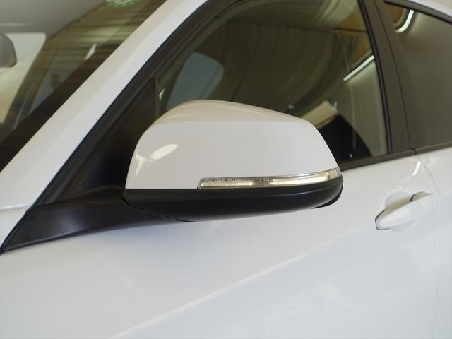 １シリーズ １１８ｉ　スポーツ　トランクスルー　フロアマット　コネクテッド機能　ナビ　ＣＤ　ミュージックサーバー　音楽プレーヤー接続　Ｂｌｕｅｔｏｏｔｈ接続　ＤＶＤ再生　ＥＴＣ　ＬＥＤヘッドライト　バックモニター　盗難防止（7枚目）