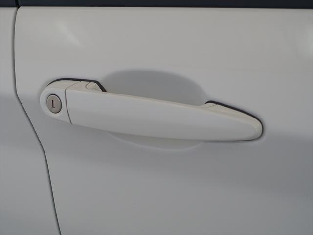 １シリーズ １１８ｉ　スポーツ　トランクスルー　フロアマット　コネクテッド機能　ナビ　ＣＤ　ミュージックサーバー　音楽プレーヤー接続　Ｂｌｕｅｔｏｏｔｈ接続　ＤＶＤ再生　ＥＴＣ　ＬＥＤヘッドライト　バックモニター　盗難防止（23枚目）