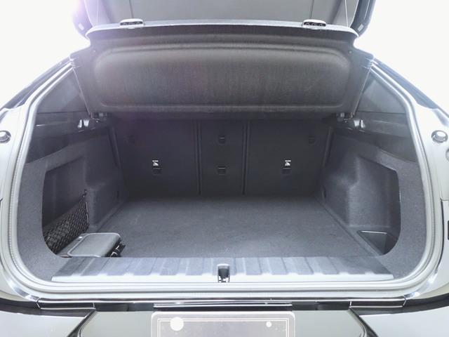 Ｘ２ ｘＤｒｉｖｅ２０ｉ　Ｍスポーツ　シートヒーター　パワーシート　トランクスルー　フロアマット　ナビ　音楽プレーヤー接続　Ｂｌｕｅｔｏｏｔｈ接続　ＥＴＣ　ＬＥＤヘッドライト　電動リアゲート　全周囲カメラ　フロントカメラ　サイドカメラ（24枚目）