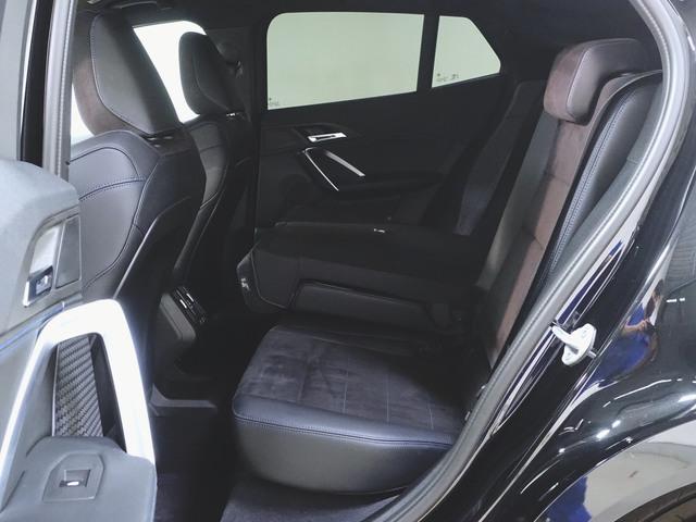 Ｘ２ ｘＤｒｉｖｅ２０ｉ　Ｍスポーツ　シートヒーター　パワーシート　トランクスルー　フロアマット　ナビ　音楽プレーヤー接続　Ｂｌｕｅｔｏｏｔｈ接続　ＥＴＣ　ＬＥＤヘッドライト　電動リアゲート　全周囲カメラ　フロントカメラ　サイドカメラ（30枚目）