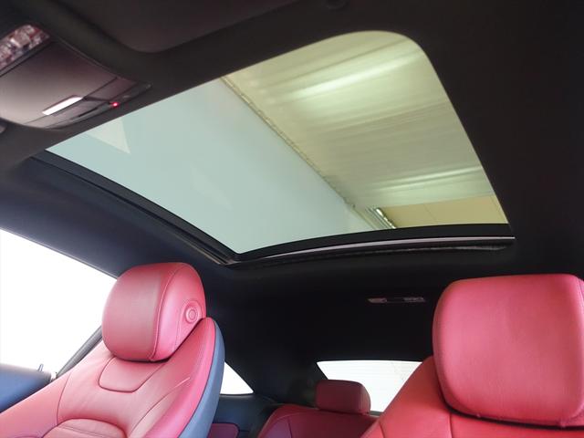 Cクラス C180 クーペ スポーツ レザーエクスクルーシブパッケージ シートヒーター パワーシート トランクスルー フロアマット コネクテッド機能 ナビ 音楽プレーヤー接続 Bluetooth接続 TV ETC サンルーフ・ガラスルーフ(23枚目)