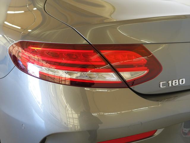 Cクラス C180 クーペ スポーツ レザーエクスクルーシブパッケージ シートヒーター パワーシート トランクスルー フロアマット コネクテッド機能 ナビ 音楽プレーヤー接続 Bluetooth接続 TV ETC サンルーフ・ガラスルーフ(28枚目)