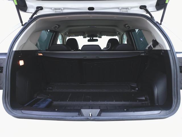 インプレッサスポーツ ２．０ｉ－Ｓ　アイサイト　シートヒーター　パワーシート　トランクスルー　フロアマット　ナビ　ＣＤ　音楽プレーヤー接続　Ｂｌｕｅｔｏｏｔｈ接続　ＴＶ　ＤＶＤ再生　ＥＴＣ　ＬＥＤヘッドライト　フロントカメラ　サイドカメラ（28枚目）