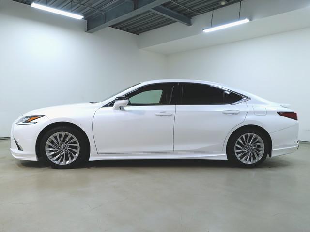 全国サービスネットワーク：経験豊富なメカニックが、万一の故障や不具合の修理・日常点検・車検・ボディリペアまで素早く対応。信頼性と安全と性能は、全国に広がる「ヤナセネットワーク」がお守りします。