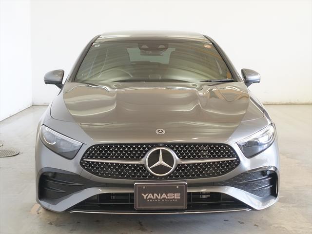 Aクラス A200 d AMGラインパッケージ アドバンスドパッケージ シートヒーター パワーシート トランクスルー コネクテッド機能 ナビ 音楽プレーヤー接続 Bluetooth接続 TV ETC サンルーフ・ガラスルーフ(2枚目)