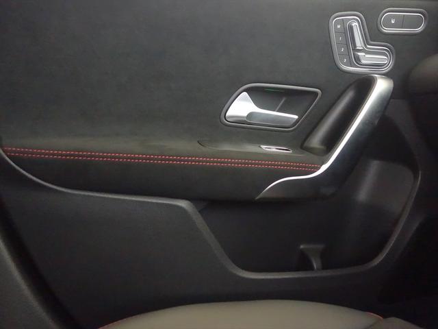 Aクラス A200 d AMGラインパッケージ アドバンスドパッケージ シートヒーター パワーシート トランクスルー コネクテッド機能 ナビ 音楽プレーヤー接続 Bluetooth接続 TV ETC サンルーフ・ガラスルーフ(20枚目)