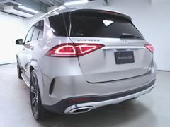 車両に関する装備・価格等ご不明点などはお気軽にお問い合せください。また、総額を表示している車両の納車に関わる費用等は別途料金がかかる場合もございます。詳細はヤナセスタッフへお問合せください。 6