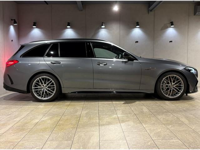 Ｃクラスステーションワゴン Ｃ４３　４マチック　新車保証／パノラミックスライディングルーフ／レーダーセーフティＰＫＧ／ベンチレーター＆シートヒーター／Ｂｕｒｍｅｓｔｅｒ／ＡＭＧ　ＲＩＤＥ　ＣＯＮＴＲＯＬサスペンション／ヘッドアップディスプレイ（9枚目）