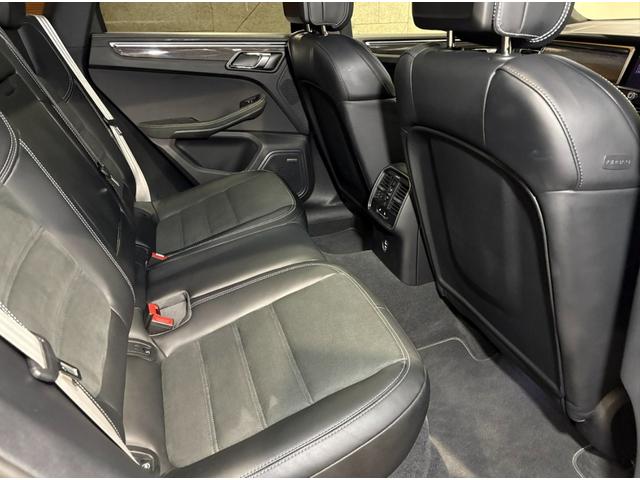 マカン マカンGTS 新車保証/1オーナー/GTSスポーツパッケージ/パノラマルーフ/BOSE/PSCB/PDLS Plus/スポーツシート18way電動/レーンキーピングアシスト/シートヒーター/パワーステアリングプラス(23枚目)
