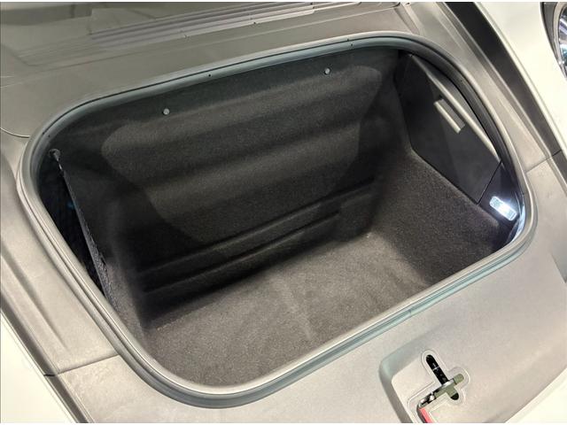 ９１１ ９１１カレラＴ　カブリオレ　Ｔ　カブリオレ・オプション：２１５・スポーツデザインＰＫＧ・２０／２１カレラＳホイール・ＨＤマトリックスＬＥＤヘッドライト・ＥｘｃｌｕｓｉｖｅＤｅｓｉｇｎテールライト・ＢＯＳＥ・パワーステアリング＋（43枚目）