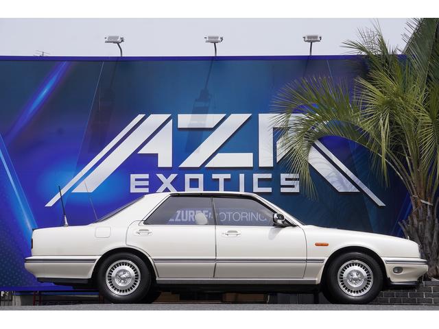 セドリック・シーマ タイプＩＩリミテッド　日産　シーマ　タイプＩＩ　リミテッド　タイプＩＩ－Ｓエアロ　純正エアサスペンション　パワーシート　ＥＴＣ　クルーズコントロール　Ｖ６ツインカム２４バルブエンジン　当時物電話機　オリジナル（5枚目）