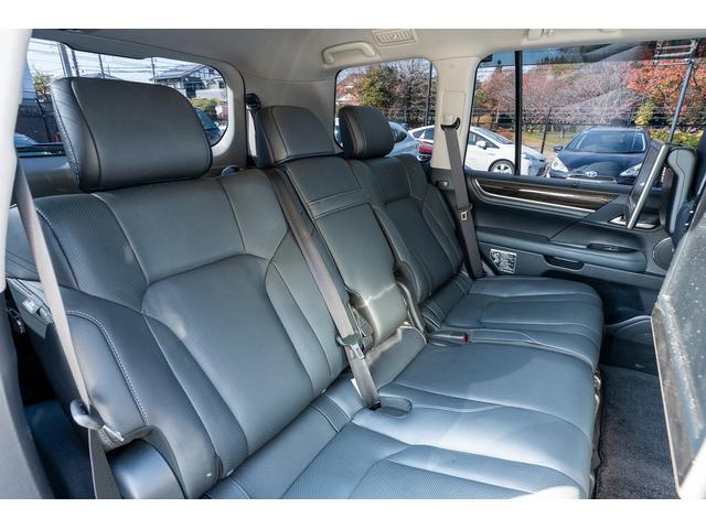 ＬＸ ＬＸ５７０　ＺＥＲＯＤＥＳＩＧＮエアロ＆マフラー　ＣＳＤブレーキ　ＳＫＹフォージドホイール２４インチ　マクレビ　後席モニター　ＨＵＤ　シートヒーター＆シートクーラー　クールＢＯＸ　電動トランク　サンルーフ（15枚目）