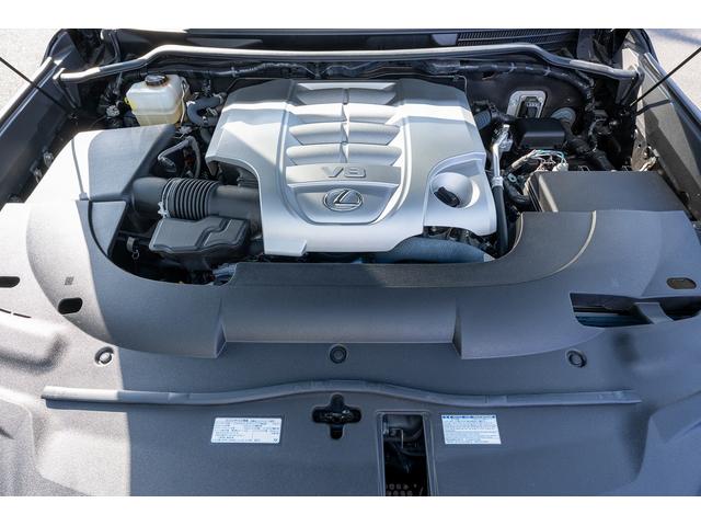 ＬＸ ＬＸ５７０　ＺＥＲＯＤＥＳＩＧＮエアロ＆マフラー　ＣＳＤブレーキ　ＳＫＹフォージドホイール２４インチ　マクレビ　後席モニター　ＨＵＤ　シートヒーター＆シートクーラー　クールＢＯＸ　電動トランク　サンルーフ（20枚目）