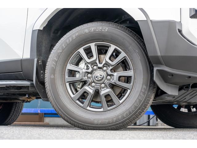 �����z�C�[�������I�I�t���[�h�f�U�C���ɂȂ��Ă��܂��̂Ń{�f�B�̃f�U�C���ƃ}�b�`���ĂƂĂ������������ł��I�I