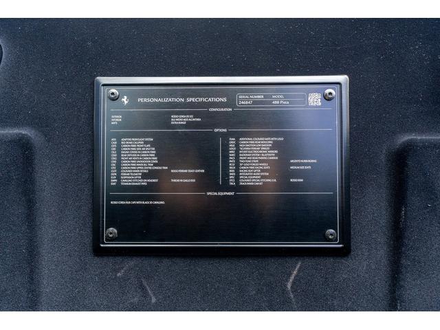 ４８８ピスタ ベースグレード　正規ディーラー車　ロッソコルサ　カーボンエクステリア　カーボンインテリア　チタン製エキゾーストパイプ　フロントリフター　フロント＆リアカメラ　２０インチ鍛造ホイール　レーシングシートリフター（18枚目）