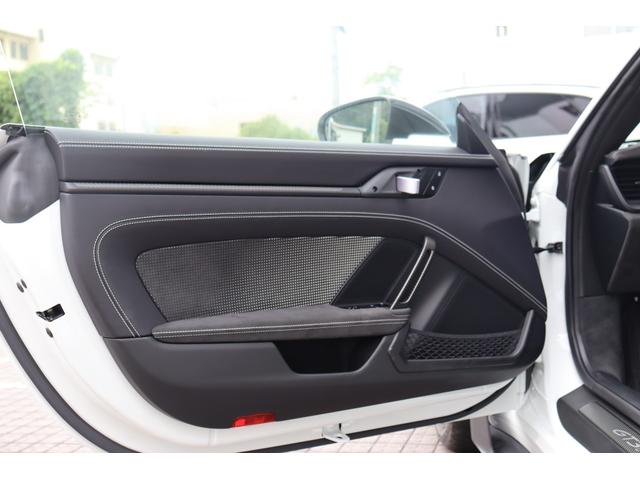 ９１１ ９１１ＧＴ３ＲＳ　左ハンドル　ヴァイザッハＰＫＧ　フロントアクスル　ＰＣＣＢ　登録済み未使用車　ポルシェダイナミックライトシステム　軽量鍛造マグネシウムホイール　サテン　ブラック塗装（24枚目）